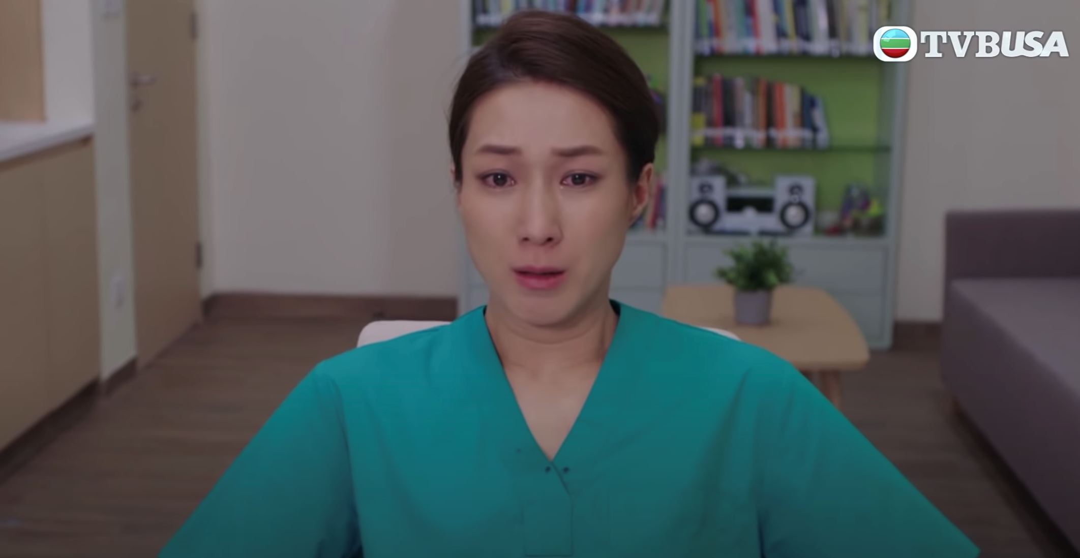 【影片】《星空下的仁医》钟嘉欣真情流露爆哭❗️眼泪滴湿医生袍💔