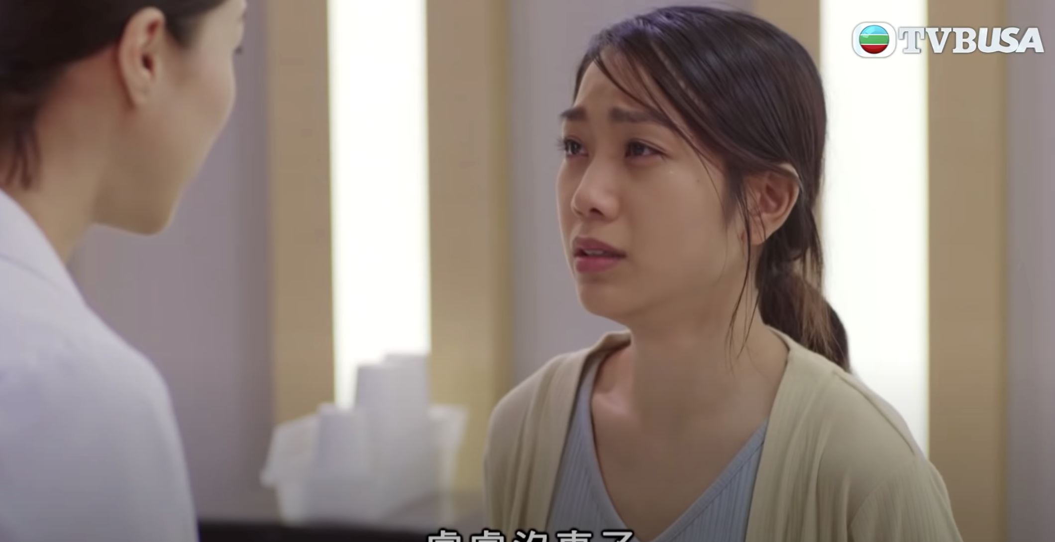 【影片】《星空下的仁医》钟嘉欣真情流露爆哭❗️眼泪滴湿医生袍💔