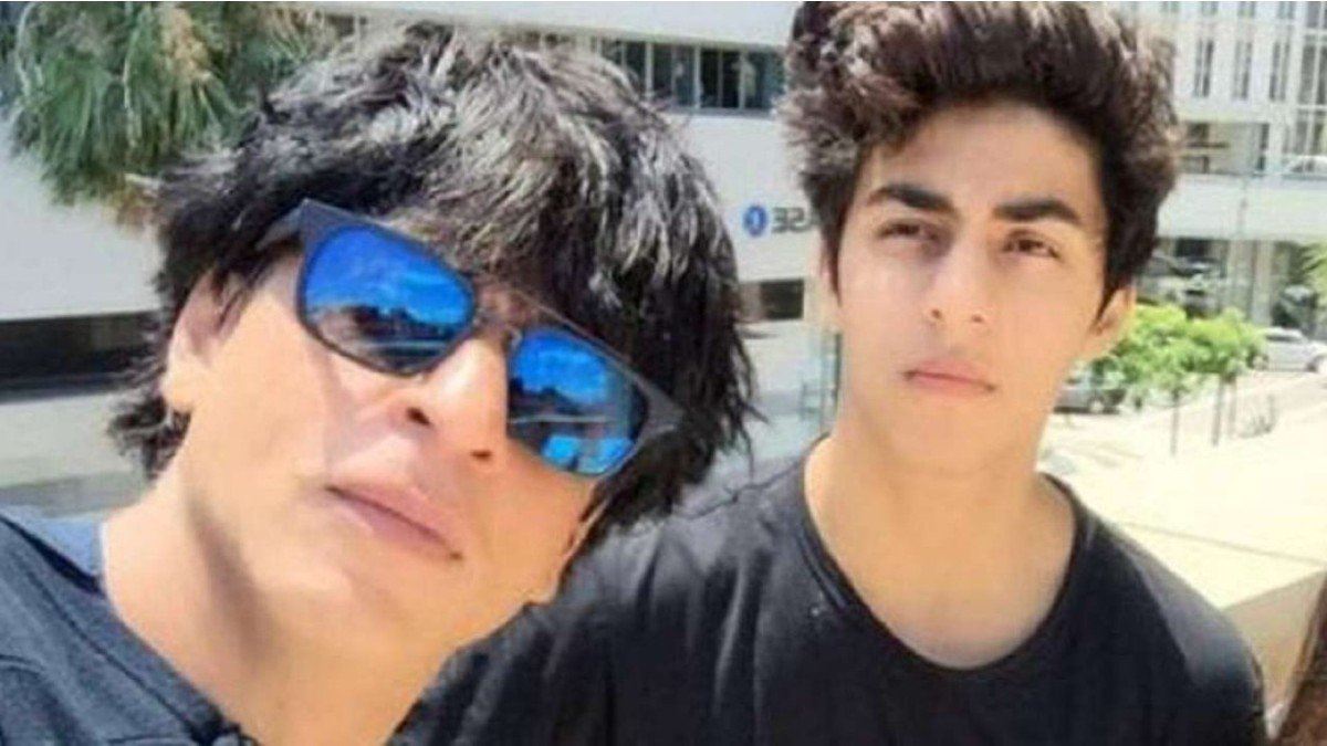 penantian 25 hari di penjara, shah rukh khan syukur akhirnya anak bebas diikat jamin
