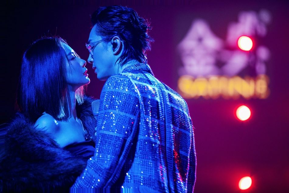 【影片】《披荆斩棘的哥哥》戚薇、李承铉同台演绎《天上飞》❗️真夫妻互撩绝了🔥