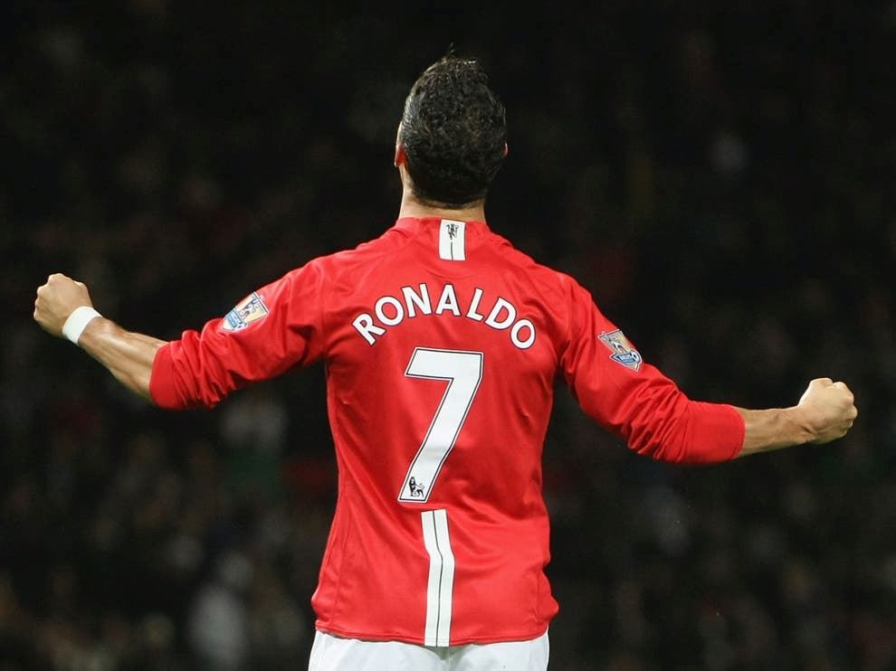back where he belongs! ronaldo completes his man united return!