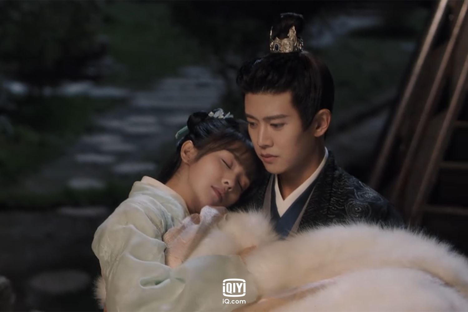 爱奇艺原创《周生如故》任嘉伦、白鹿古风双向暗恋，全球网友牵肠挂肚