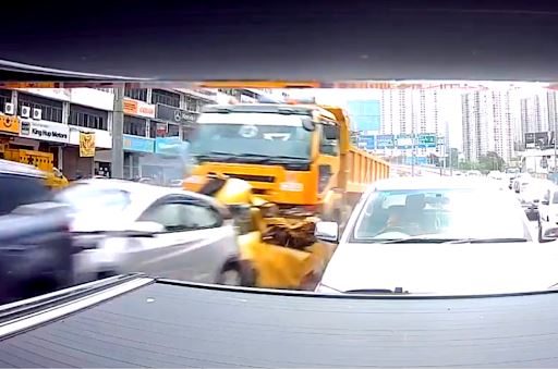 lorry driver behind 6-vehicle pile up on jalan ipoh tests positive for drugs