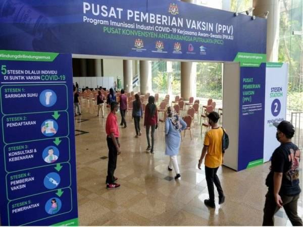 program vaksinasi walk-in di lembah klang dihentikan lepas 15 september
