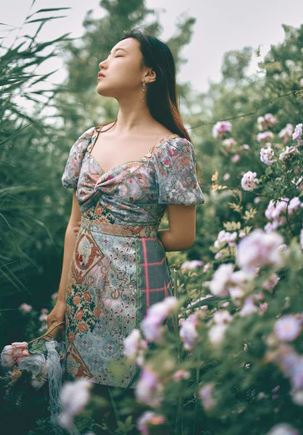 真正厉害的女人都做这4件事，她只谈合同不谈感情！