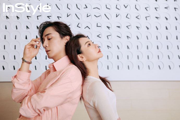 和戚薇结婚七周❗️李承铉晒照庆祝:七年之痒我不信❤️