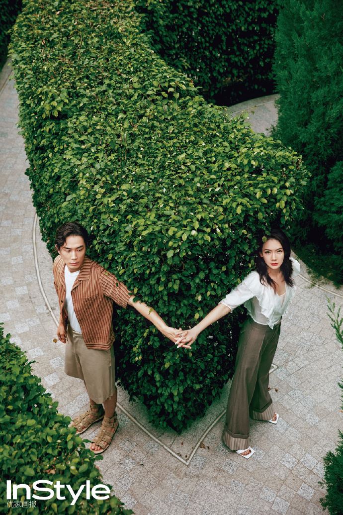 和戚薇结婚七周❗️李承铉晒照庆祝:七年之痒我不信❤️