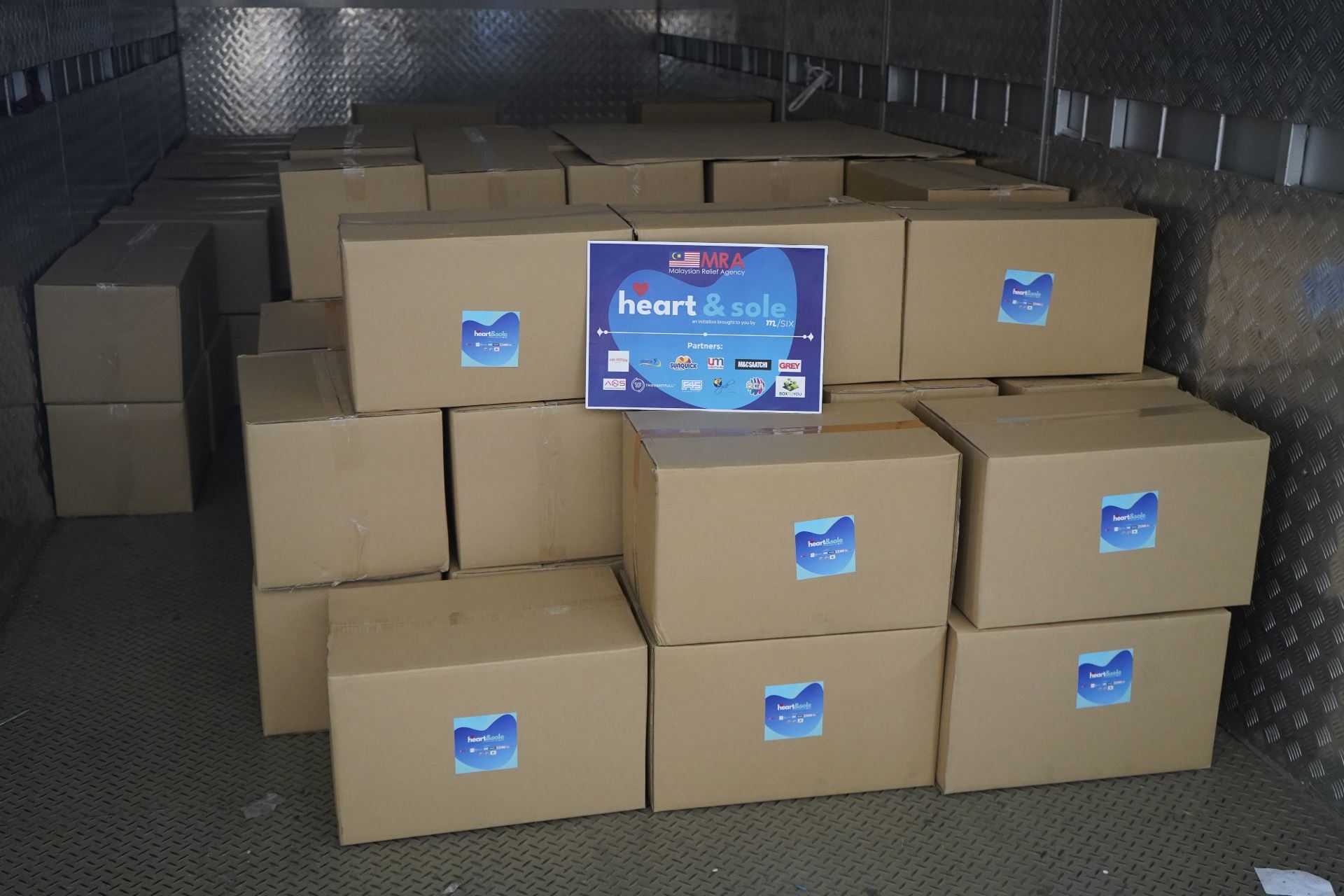 m/six embarked on heart & sole - walking while raising funds for single mothers!