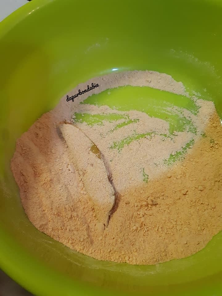 原来做法那么简单！在家也能自制kfc的cheesy wedges！