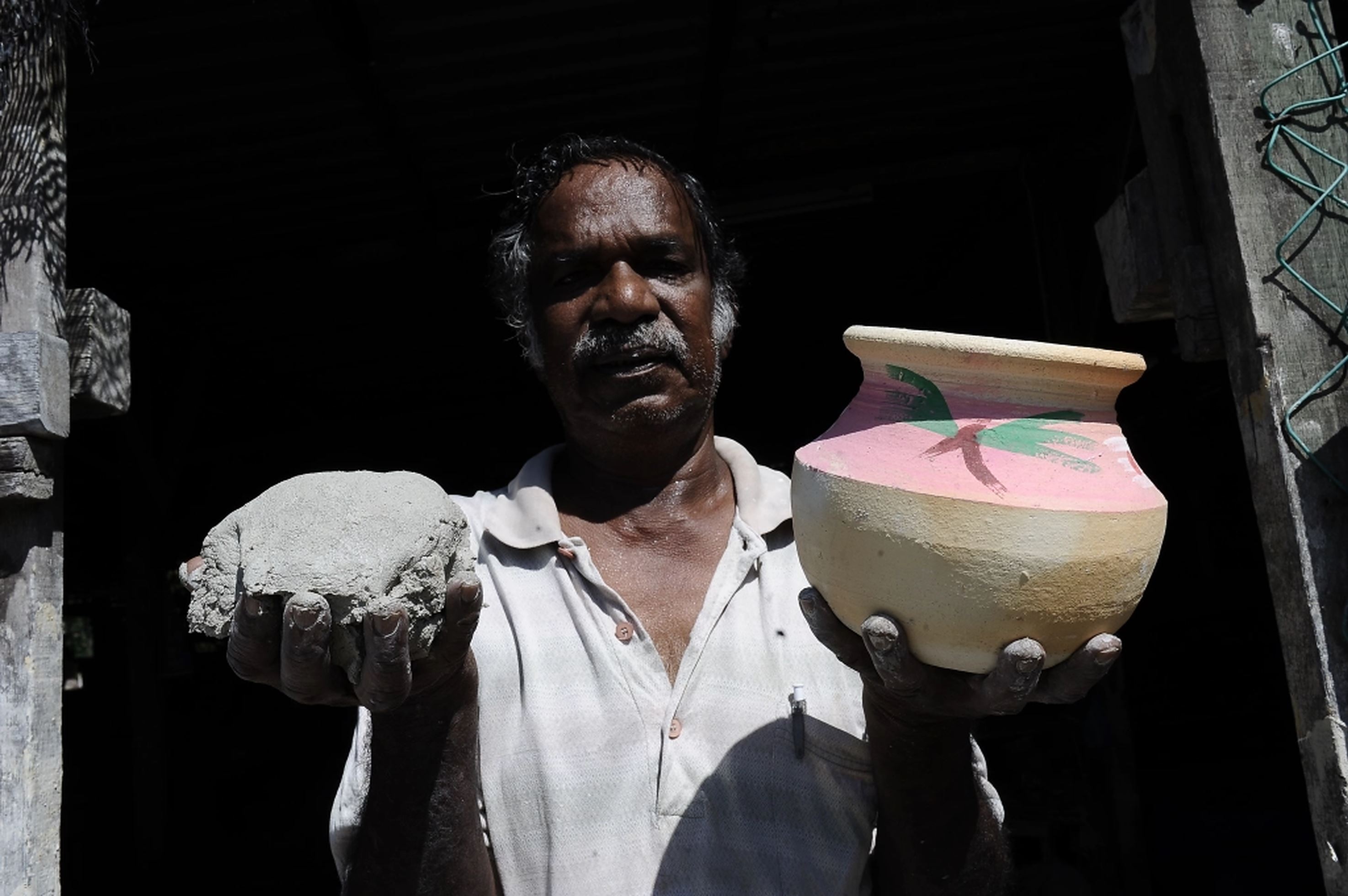 unleash your creativity at these art centres in selangor!