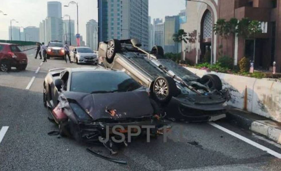dashcam footage of a speeding lamborghini crashing into another car goes viral!