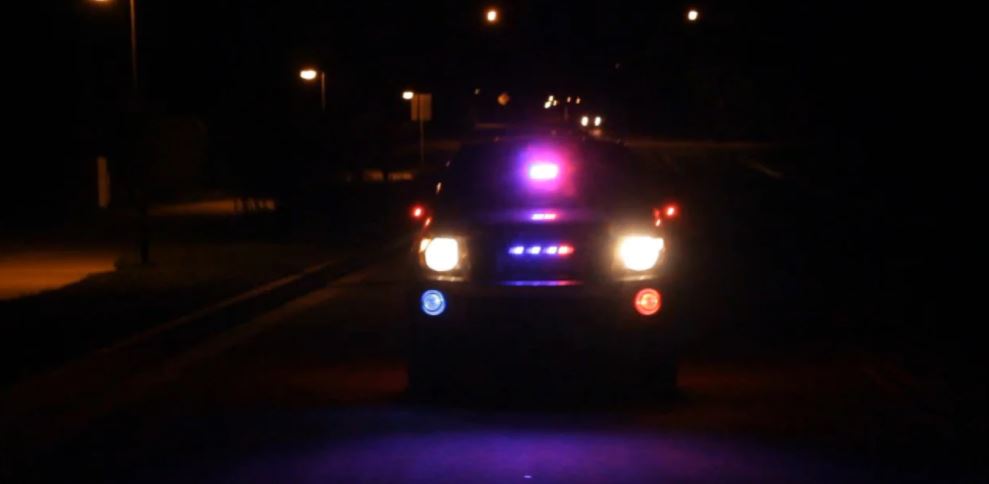 penjara hingga 6 bulan, denda rm2,000 jika guna ‘strobe light’