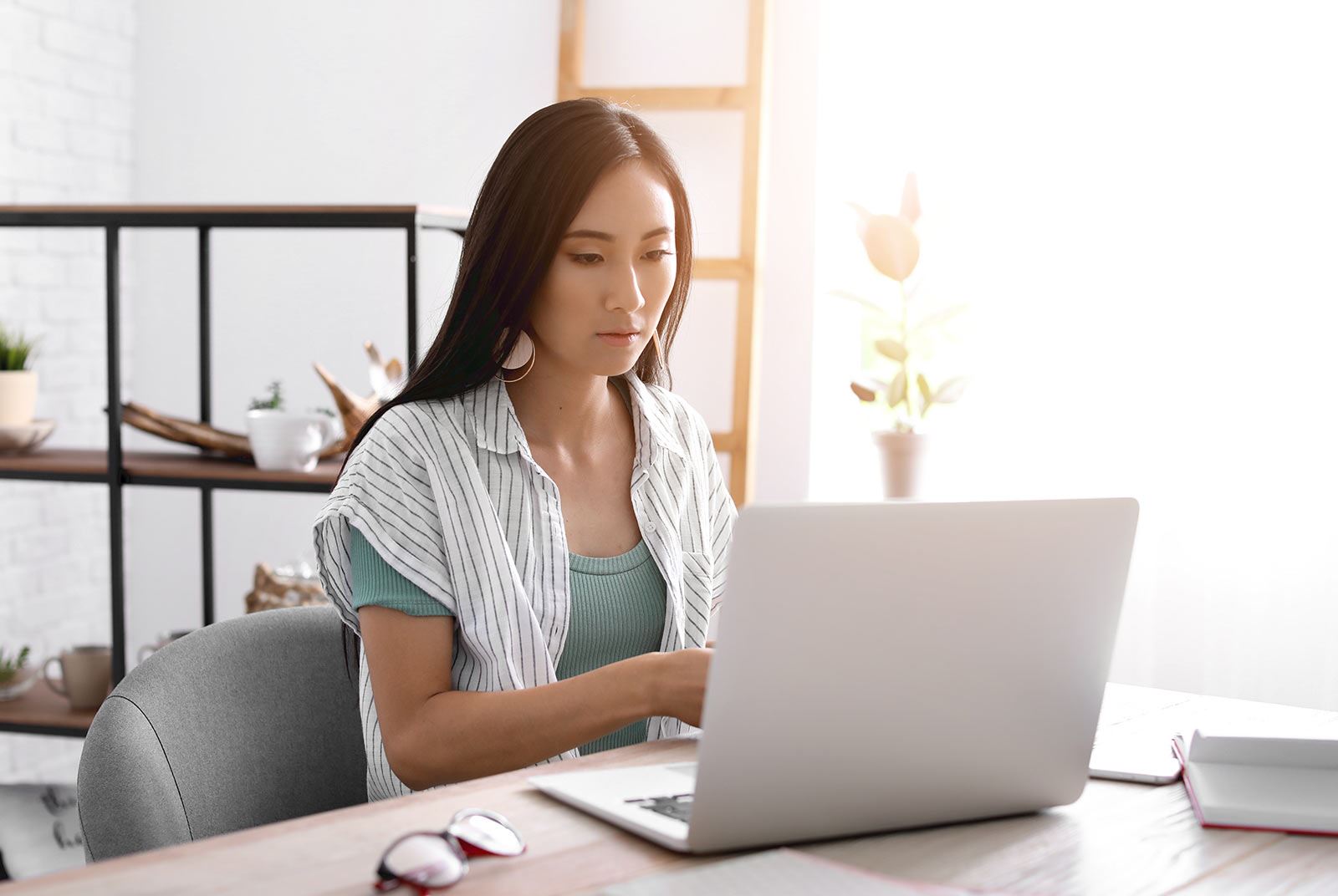 下班后的4小时，混得好的人都在做这5件事！