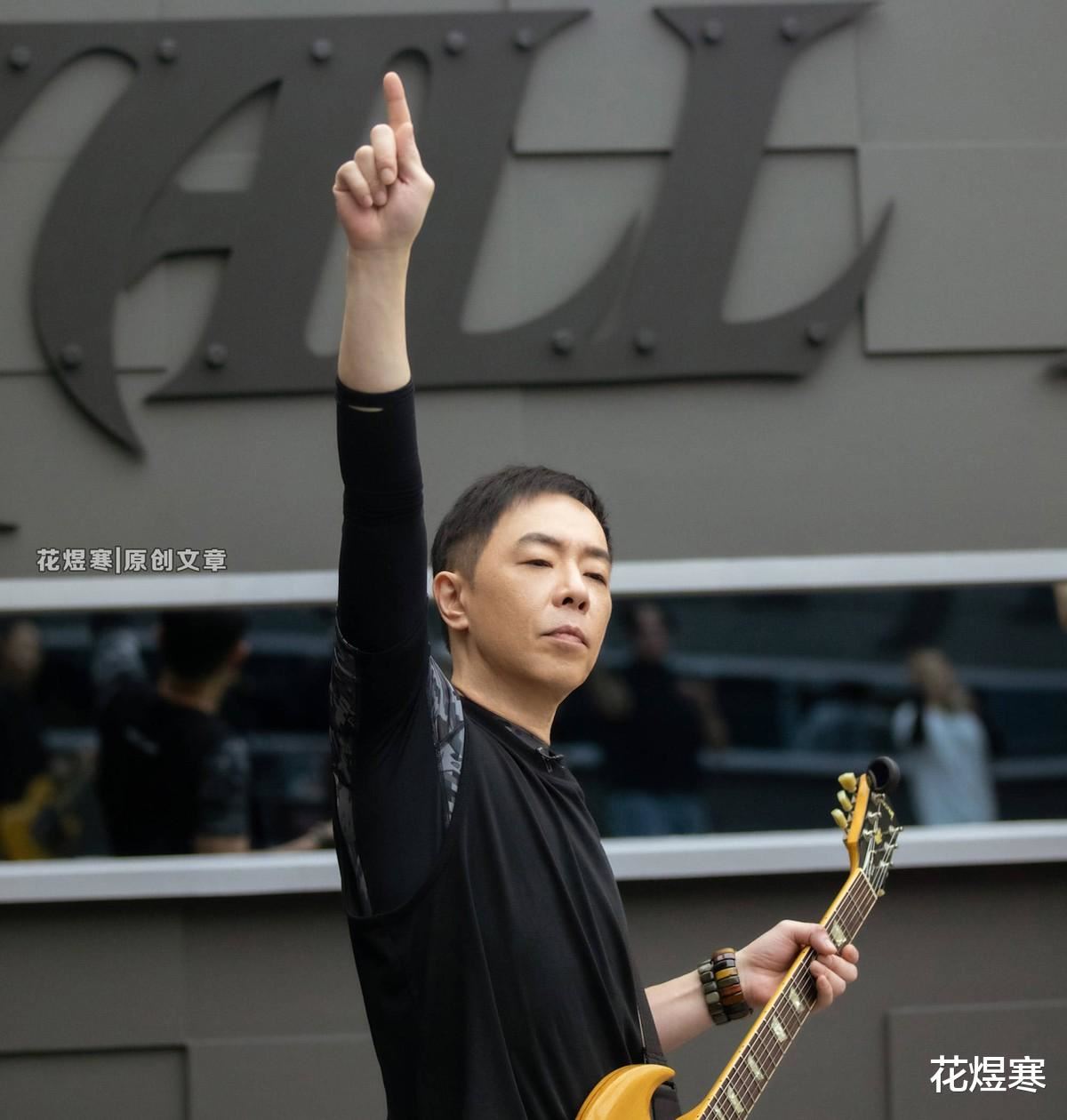 【多图】来看黄贯中年轻时有多帅❗️真的是有才华又有颜值🔥