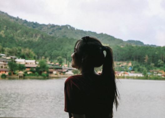 人生中不要对这3种人那么好，不然很容易吃亏！