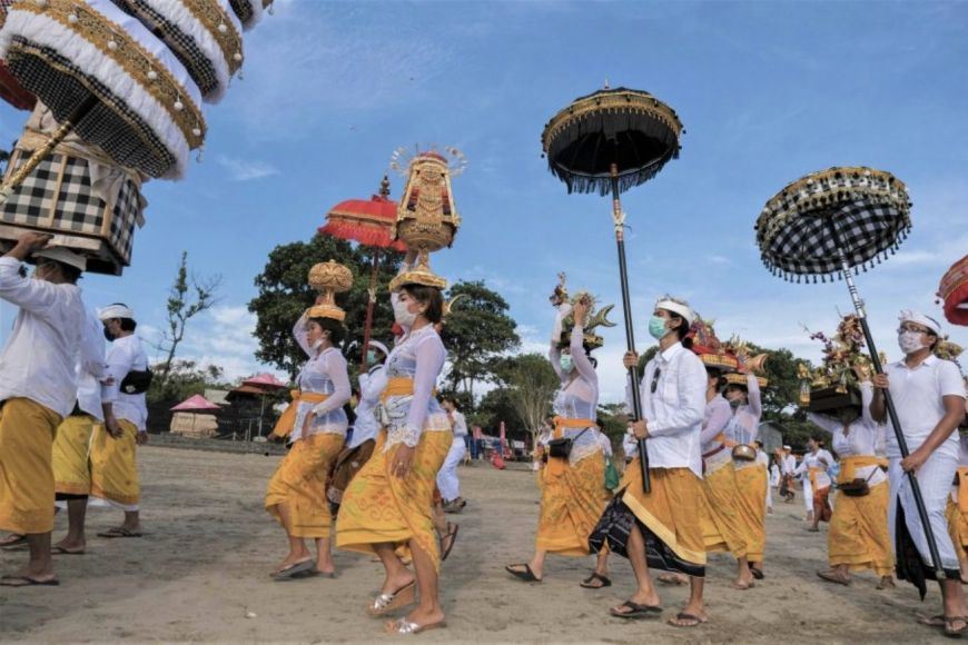tunggu rakyat 70 peratus lengkap divaksin, indonesia rancang mahu buka sempadan negara november ini
