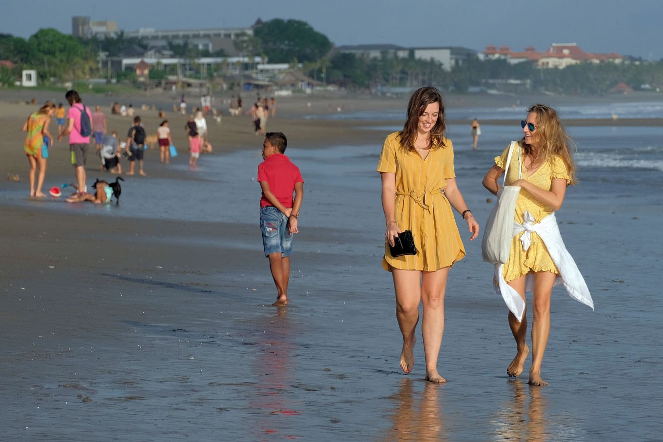 tunggu rakyat 70 peratus lengkap divaksin, indonesia rancang mahu buka sempadan negara november ini