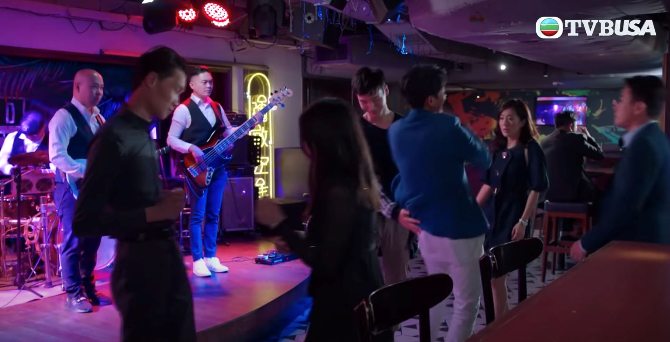 【影片】《我家无难事》马德钟被吴子冲「抽水」还赏巴掌❗️观众看得好开心😂