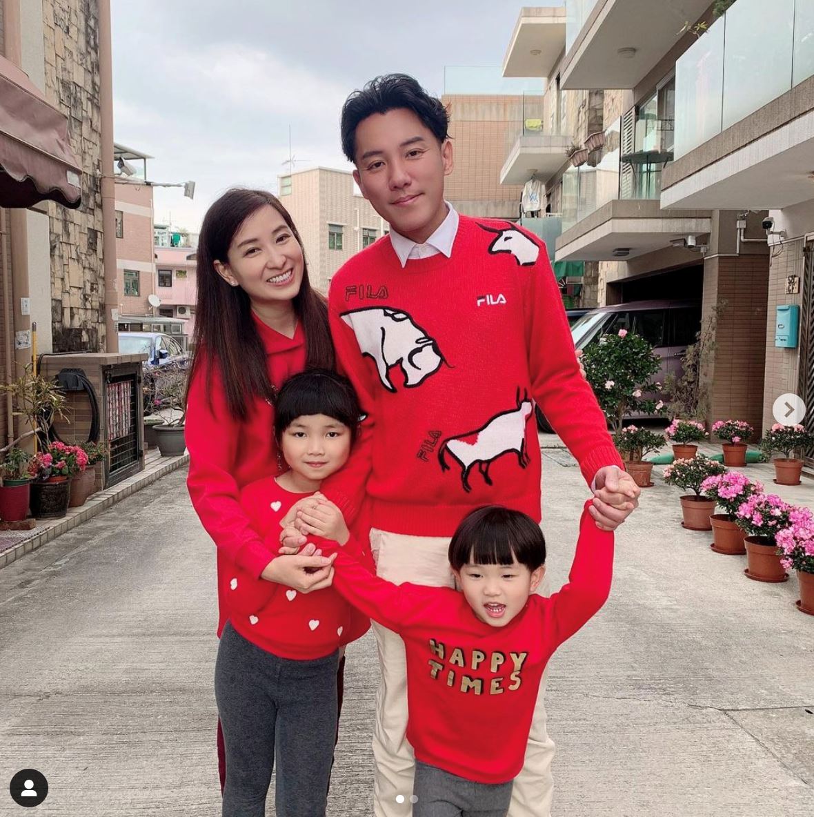 张颖康宣布第三胎出世啦❗️「又一次辛苦老婆」❤️