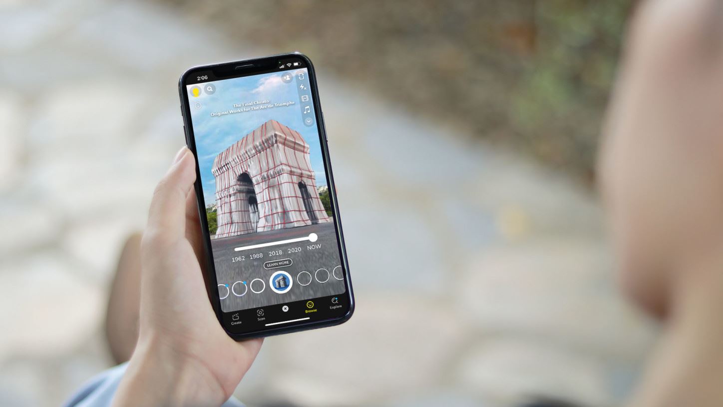 let's travel to paris! the arc de triomphe, wrapped in snap’s ar!