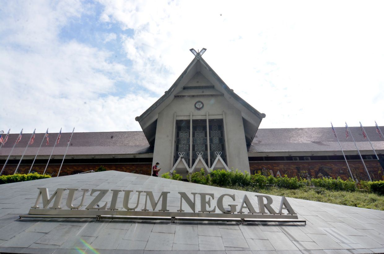 daftar awal sebelum ke muzium