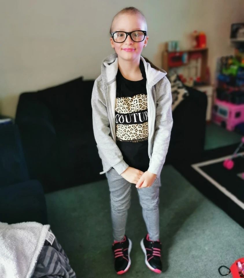 tekanan akibat lockdown, kanak-kanak ini cabut rambut sendiri sampai botak