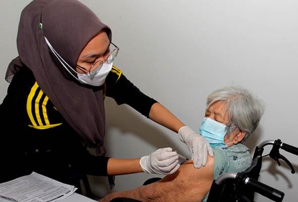 warga emas belum booster rekod kematian tertinggi akibat covid-19
