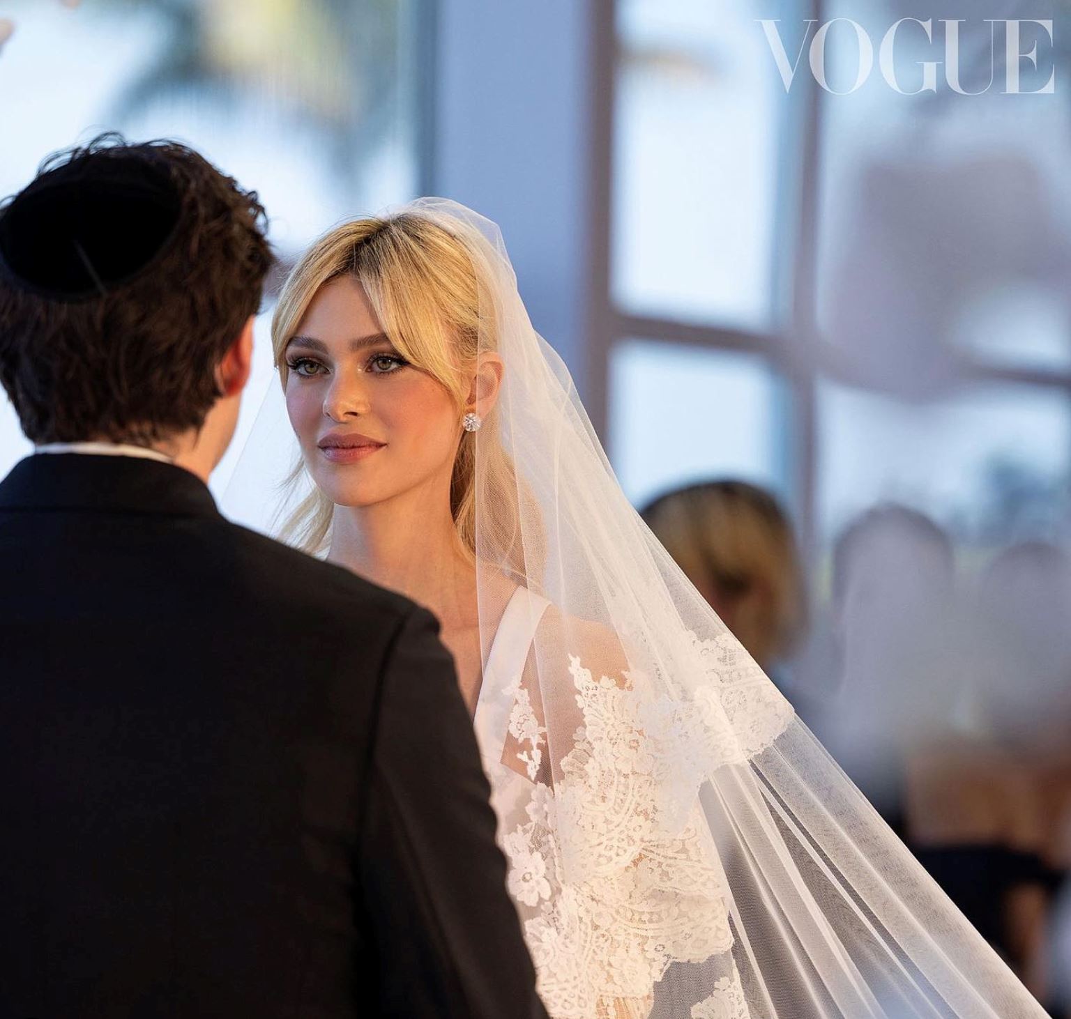 【娱乐】贝克汉姆长子世纪婚礼曝光！传布鲁克林冠上妻子姓氏“嫁入豪门”？ 