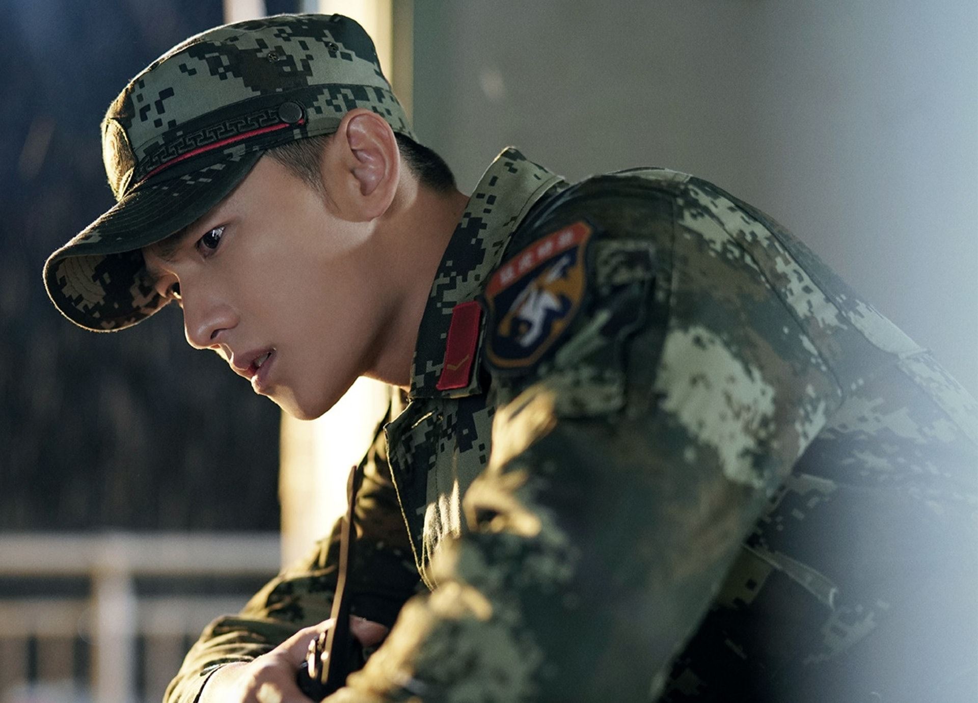 📺《特战荣耀》从小鲜肉蜕变成特种兵❗️杨洋现实也是军校出身：有军人情结💚