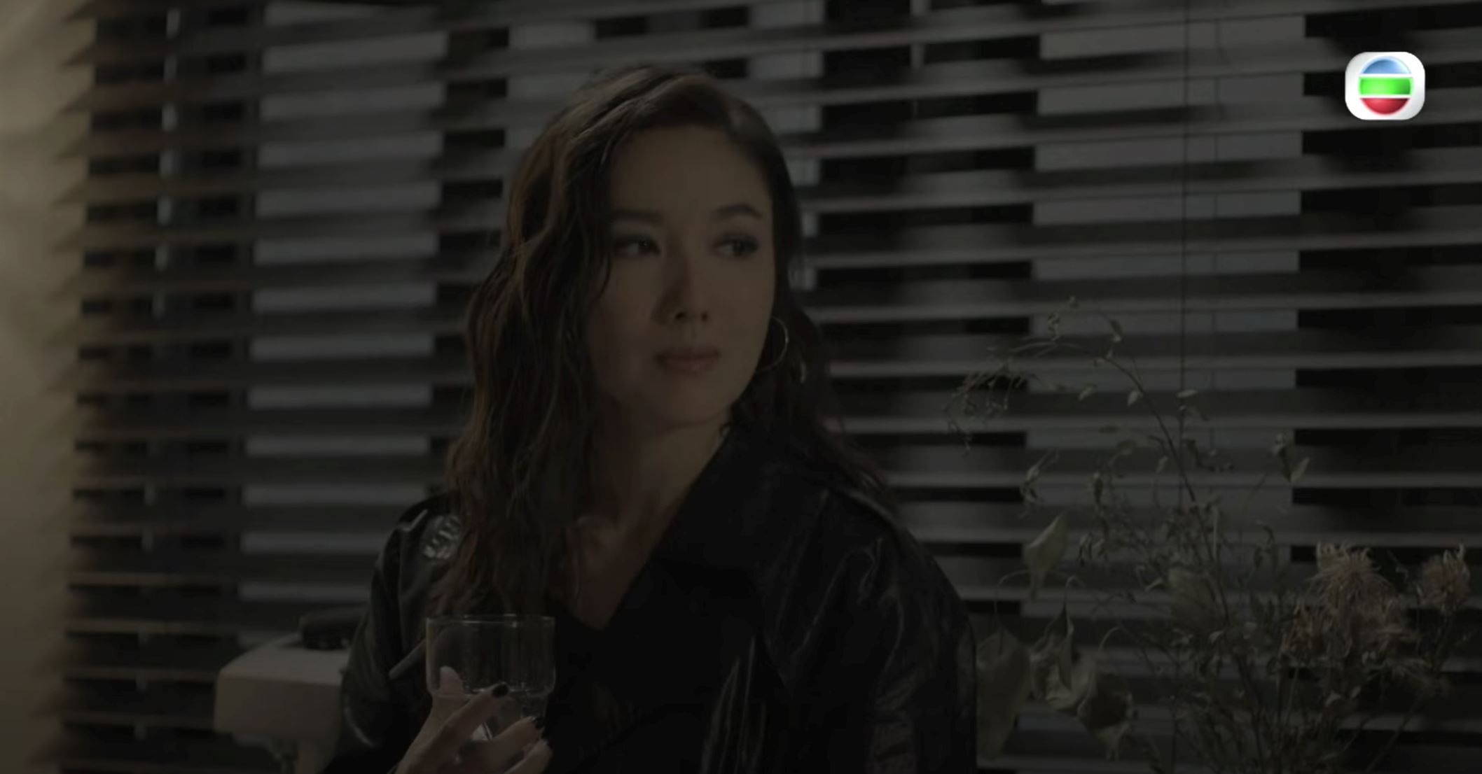 📺《金宵大厦2》lydia终于出现❗️李施嬅一人分饰3角好强🔥网友看好拿视后