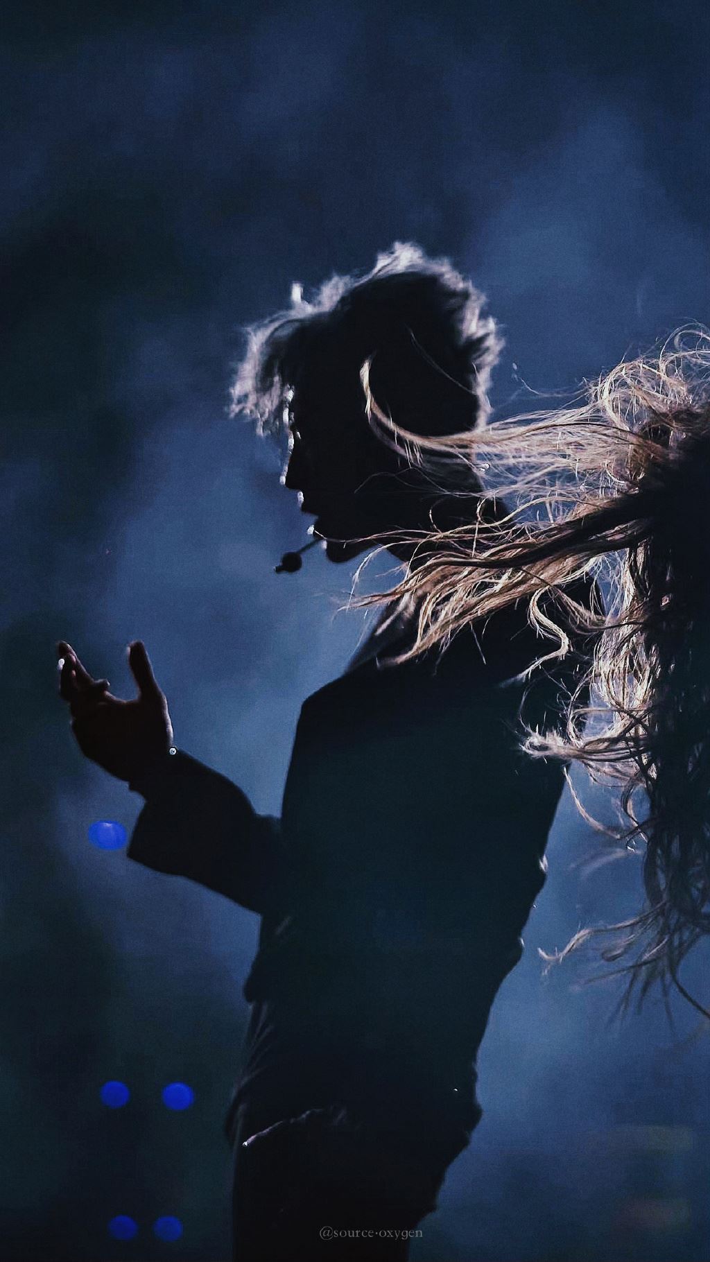 【娱乐】王嘉尔科切尔音乐节首秀简直杀疯了！超燃表演直冲推特全球趋势第一！ 