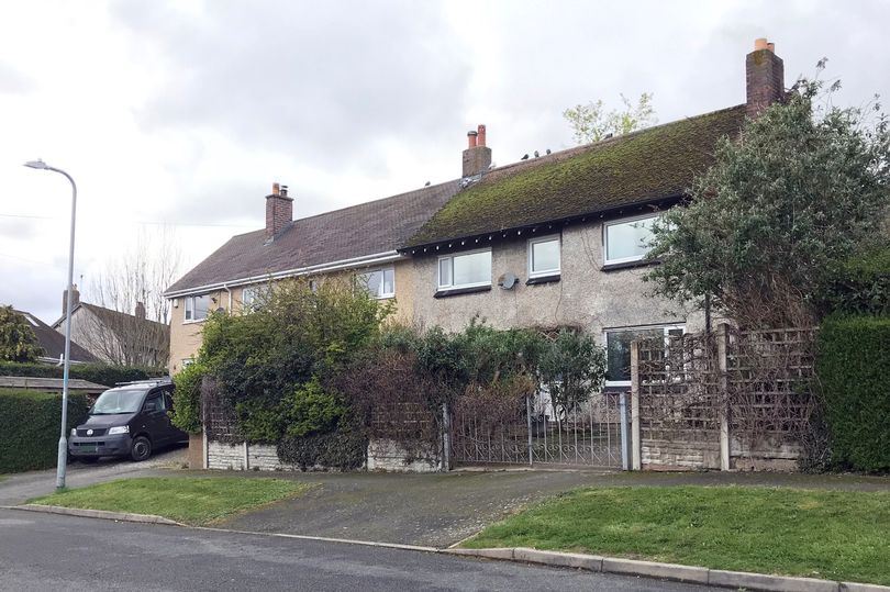 kena denda dilarang bercakap dengan jiran selama 4 tahun