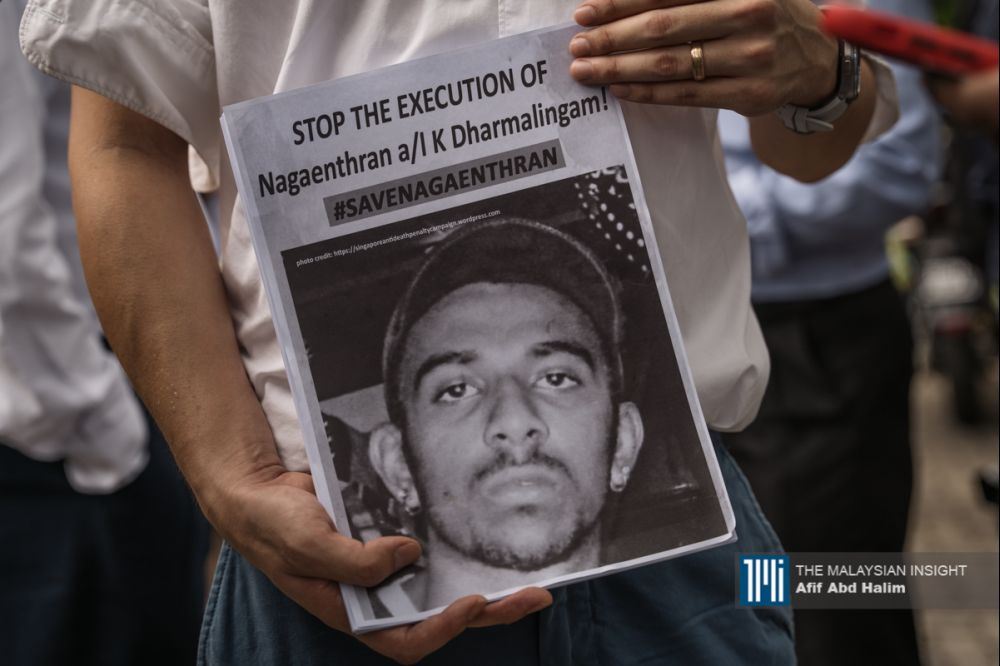 【时事】大马弱智男毒贩明日将被判处绞刑，因请不到律师母亲为他出庭辩护！ 