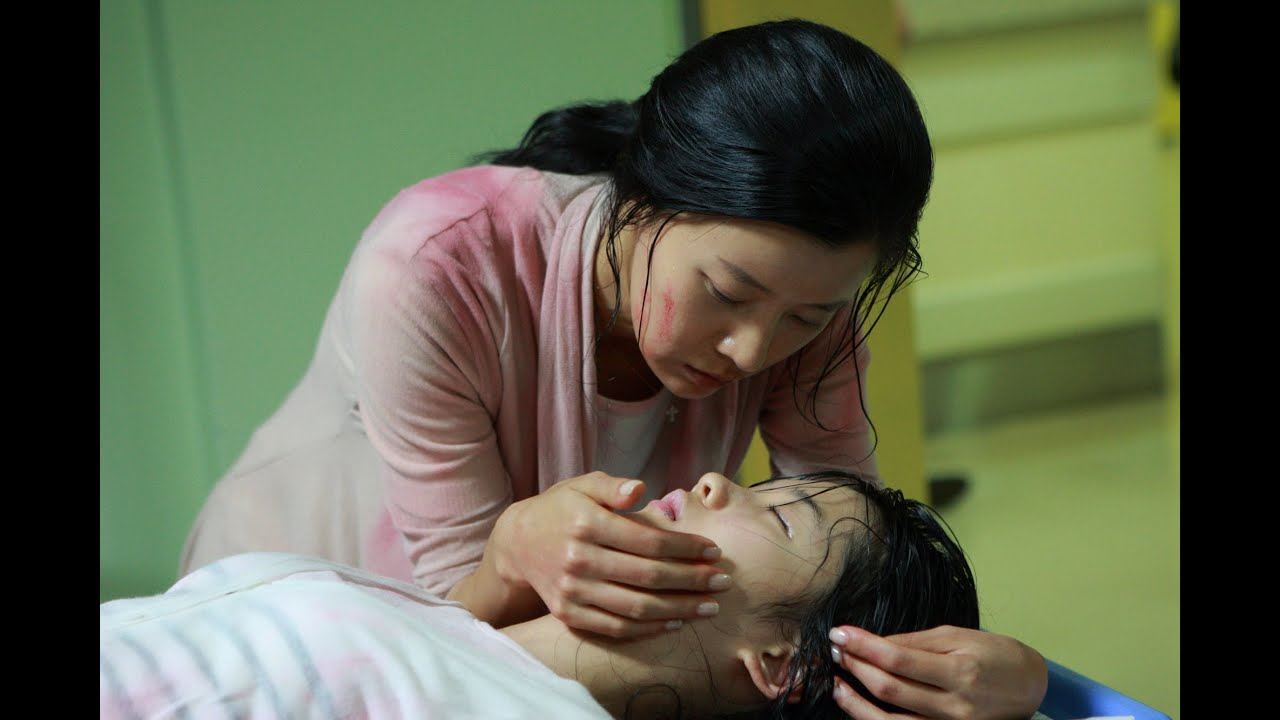 🎬真实事件改编🇰🇷韩国催泪电影《妈妈别哭》撕心裂肺❗️女儿被霸凌自杀😭