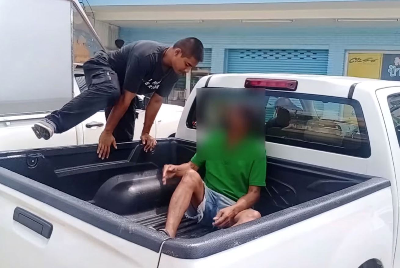 thai man purposely steals things to go to jail because he was starving on the streets