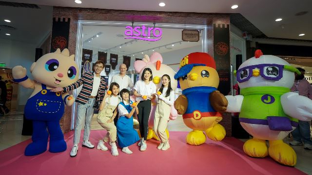 grand-opening-of-the-new-astro-experience-store-in-queensbay-mall-penang.jpg