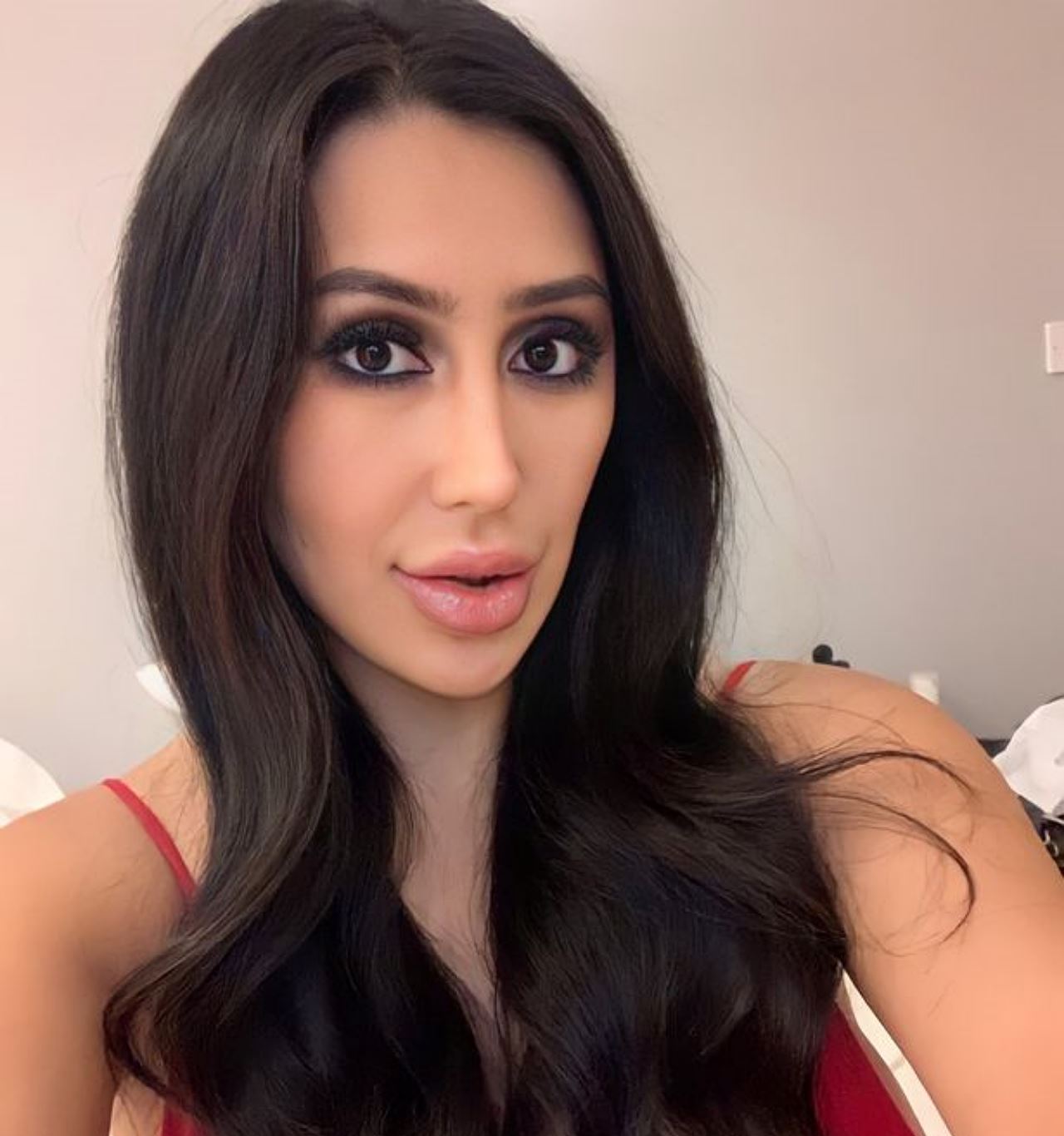 sanggup berhabis wang demi nak jadi kim kardashian, lihat hasilnya