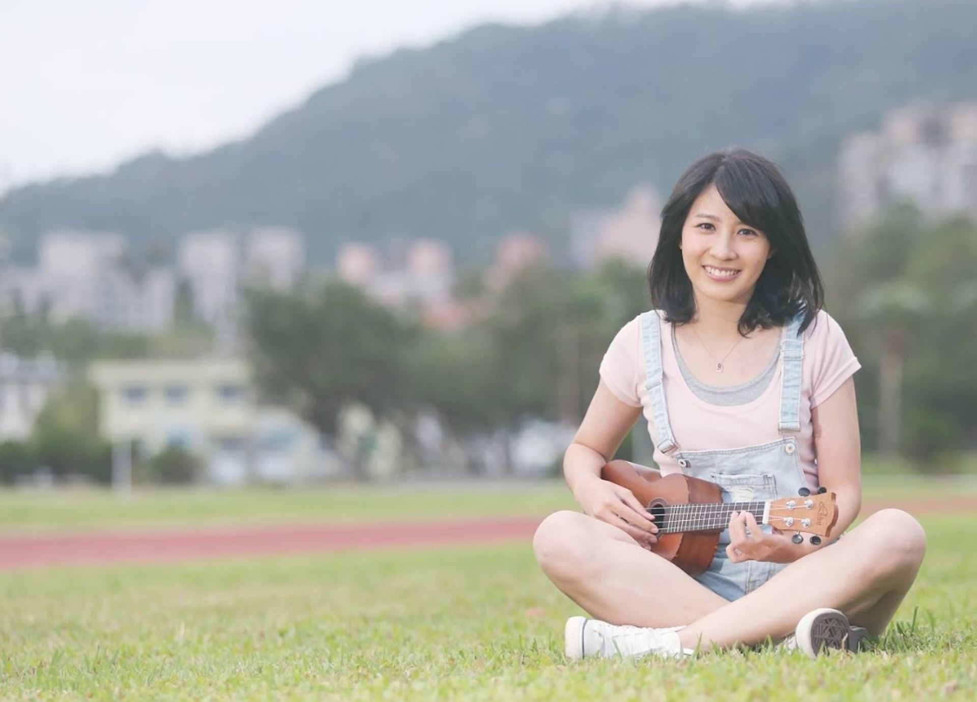 🙏台版《太阳的后裔》31岁空军女主播病逝❗️网友不舍：怎么会那么突然