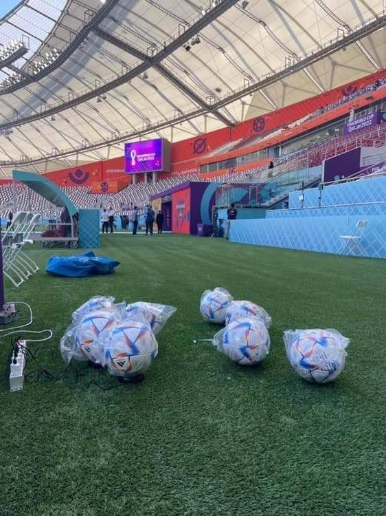 canggih betul bola piala dunia 2022, kena cas dulu sebelum guna