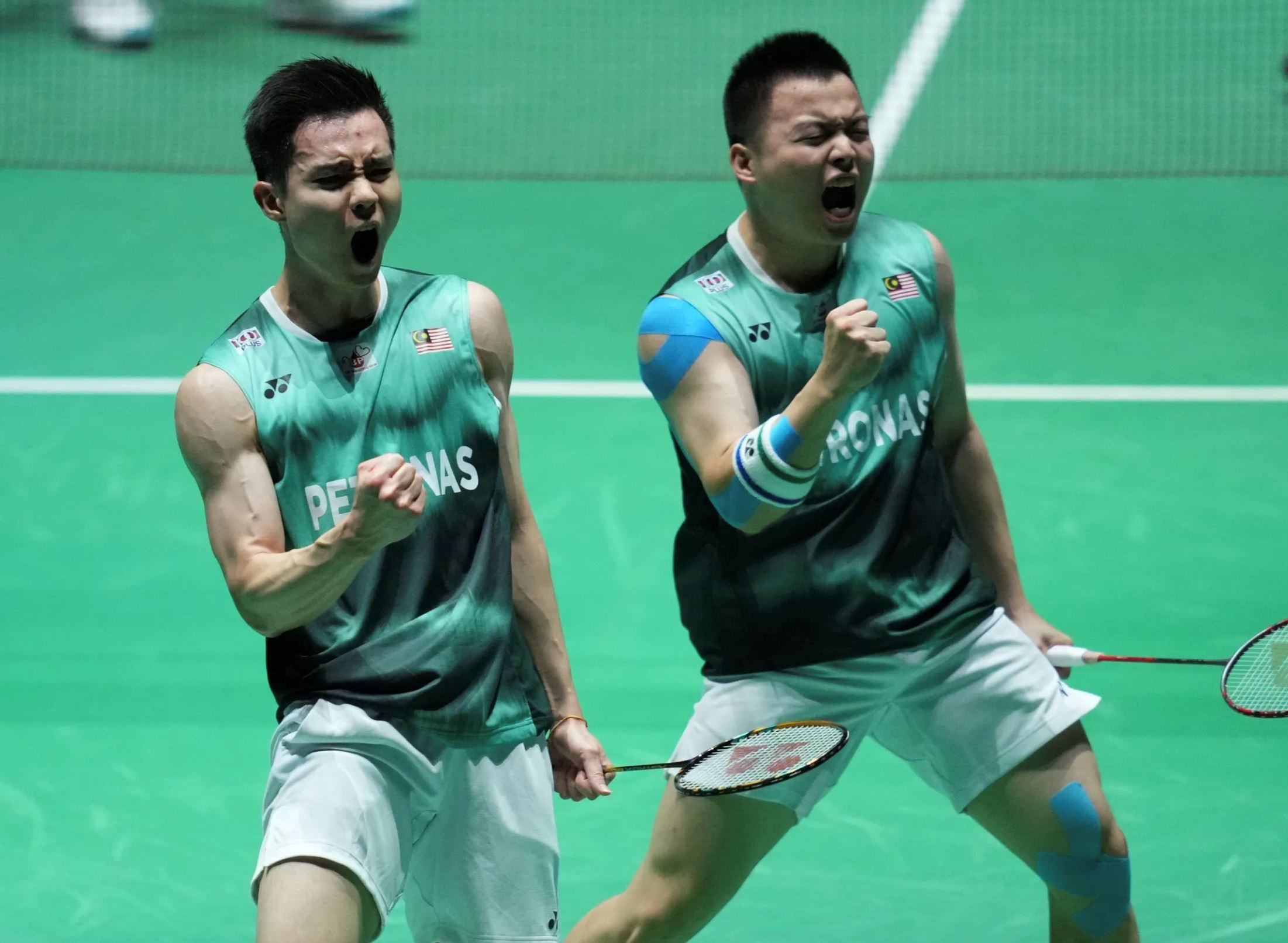 🏸️【羽联最新世界排名】谢苏跻身世界前三创新高❗️李梓嘉继续位居第2🔥