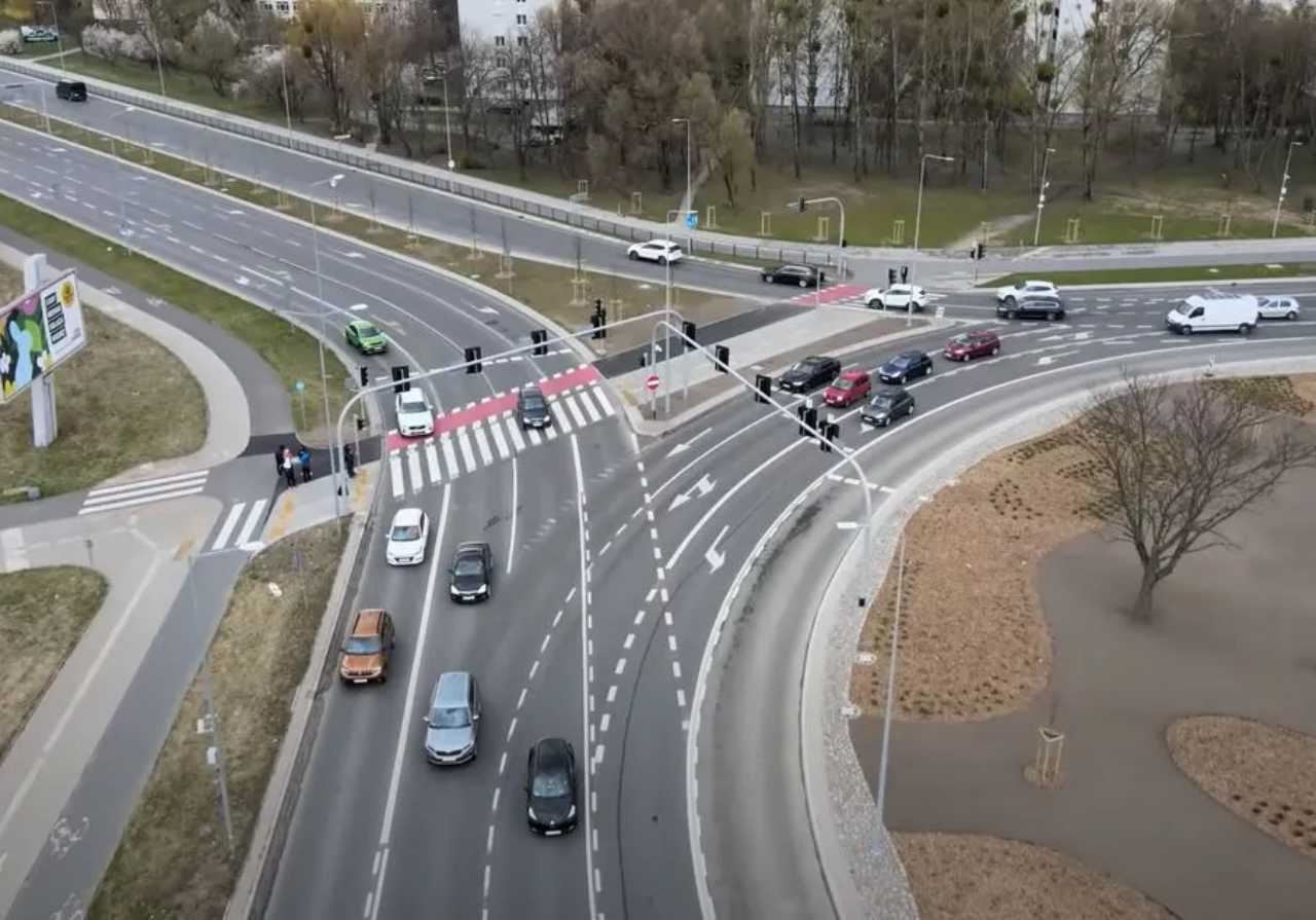 ramai pemandu huru-hara, ini bulatan paling teruk di dunia [video]