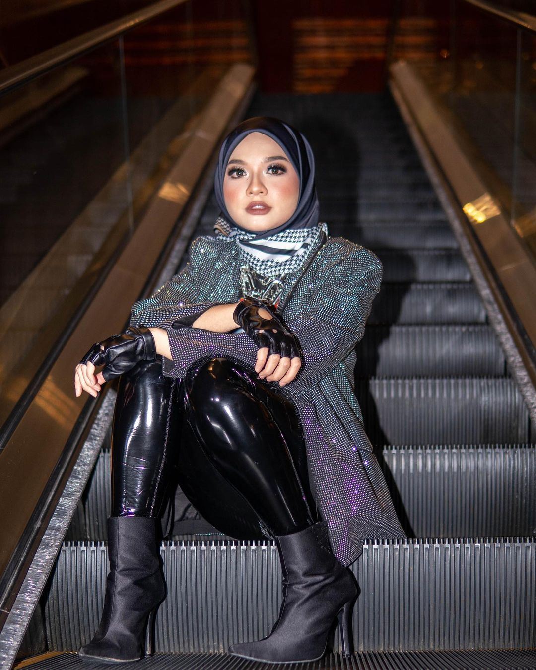 hawa mohon maaf pakaian kurang sopan, akui masih belajar jadi lebih baik