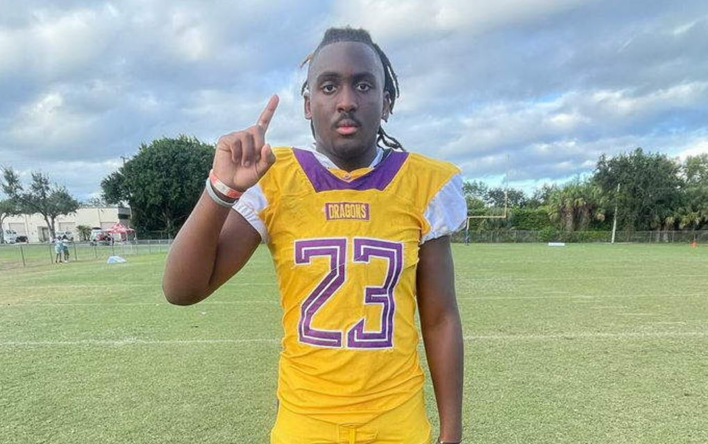 this football player is 12-years-old and the internet is refusing to believe it!