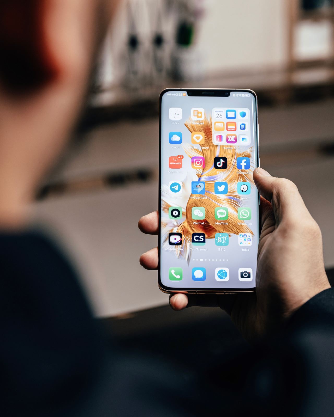 HUAWEI Mate50 Pro Kunlun Glass Edition lebih kukuh