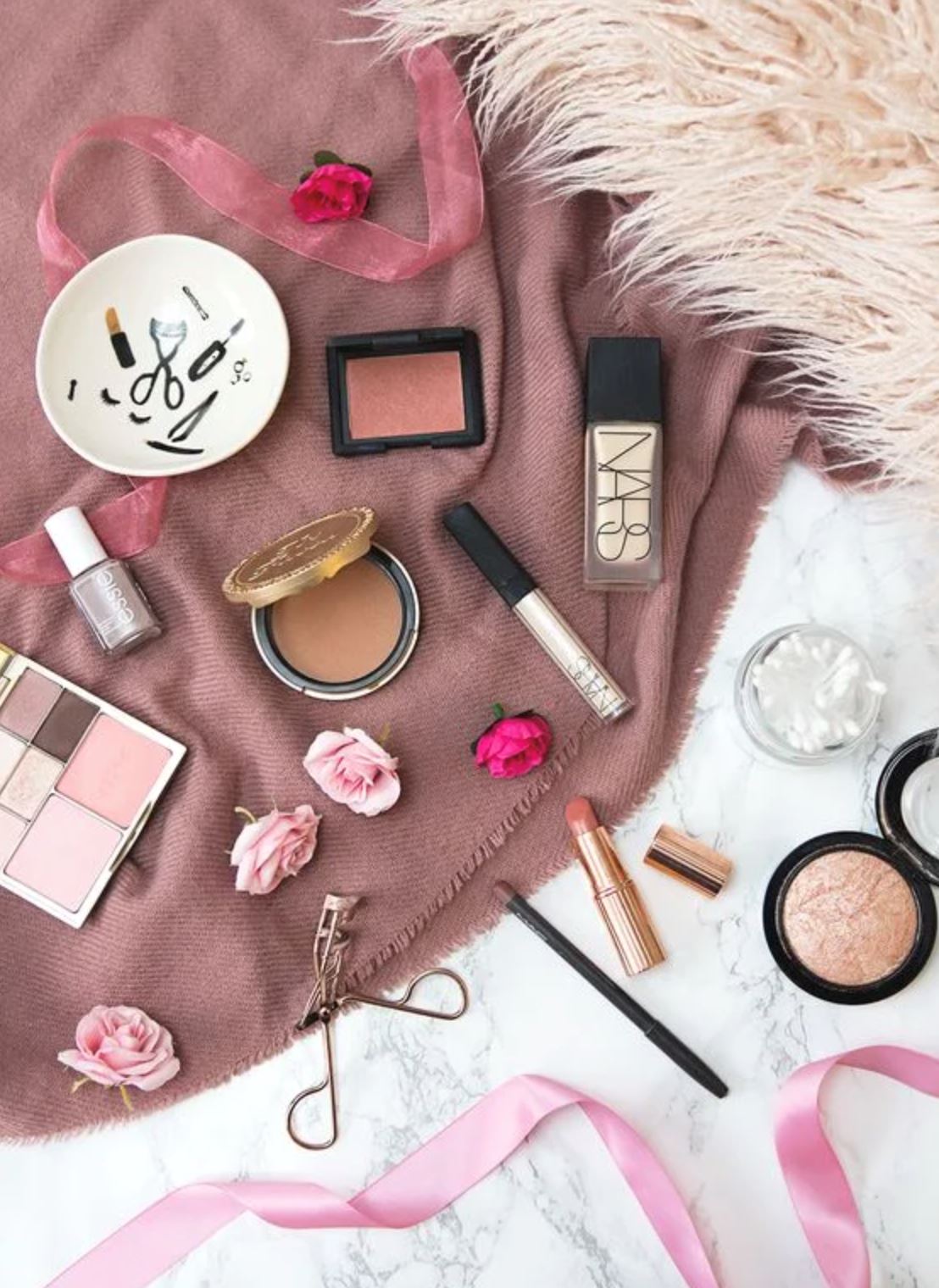 一起挑战「7天断捨离」迎接2021！day1丢掉1年没穿过的衣物