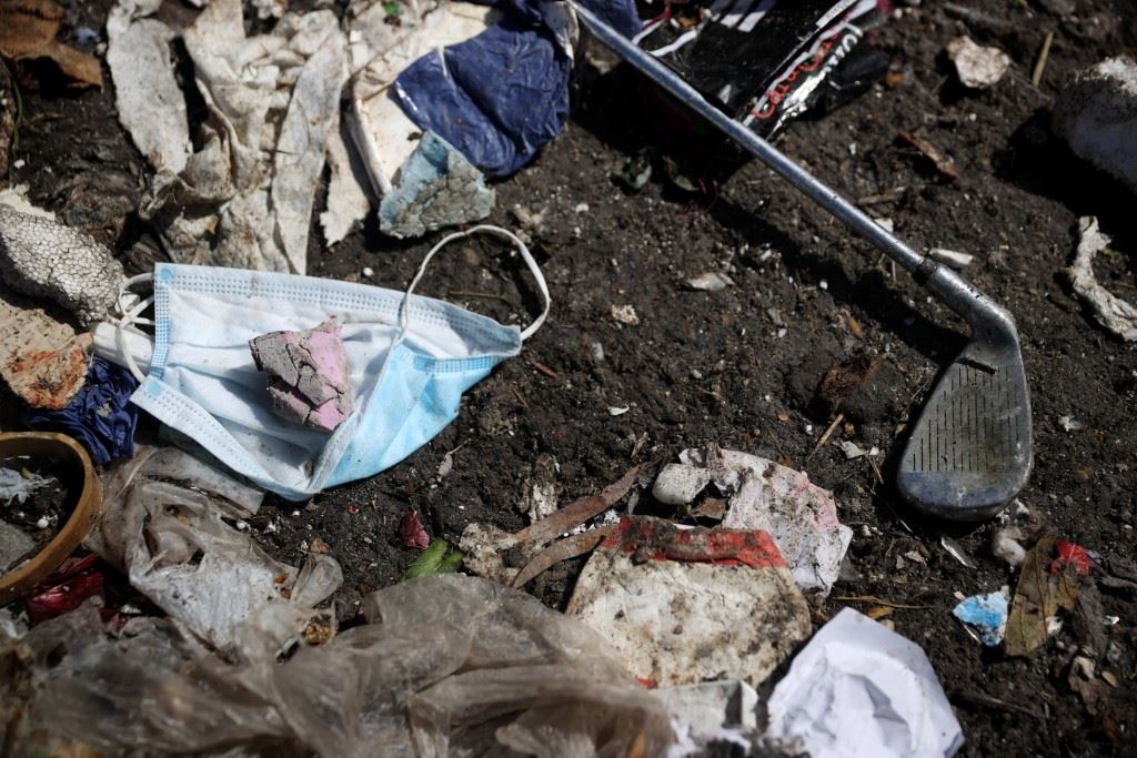 here’s how to stop discarded face masks from polluting the planet!