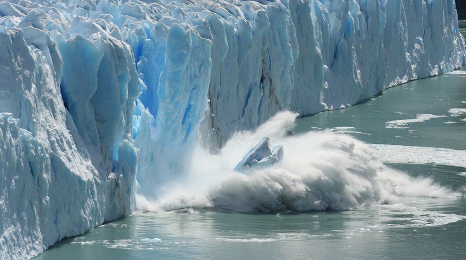 iceberg 3.5 times larger than london is melting, releasing billions of tonnes of freshwater