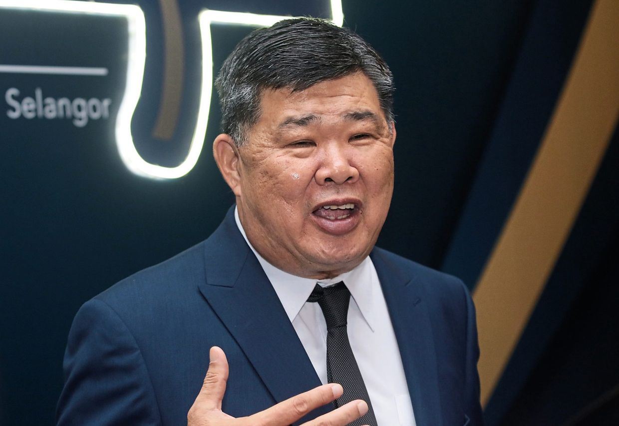 uncle kentang sah positif covid-19 tahap 4, mohon maaf tak jawab panggilan