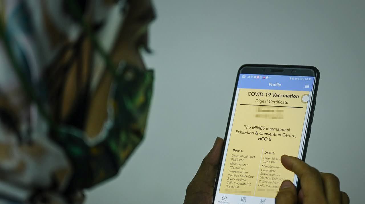 police arrested 25 suspects involved in selling fake covid-19 vaccination certs