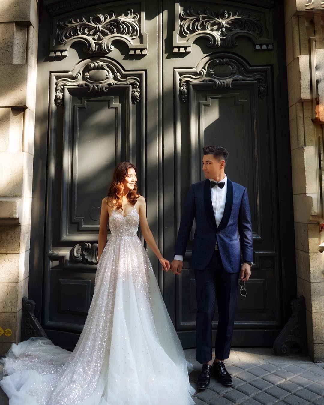 为了拿婚纱给单文柔❗️陈展鹏跑了40层楼梯❤️